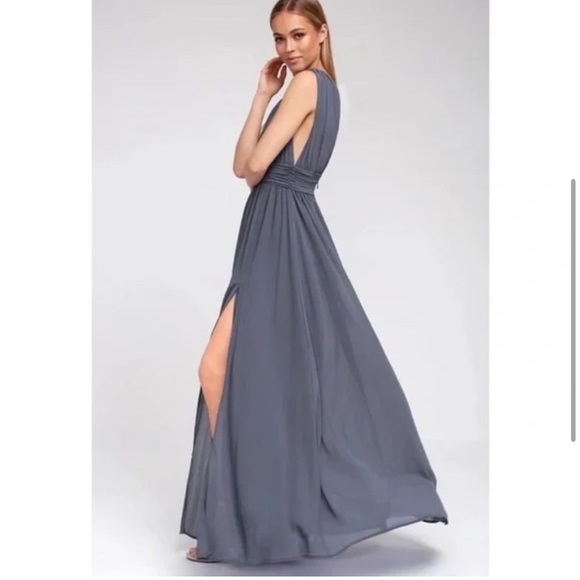 NEW, LULU’s formal maxi gown, leg slit, deep V neck, flowing chiffon dress - Picture 14 of 15